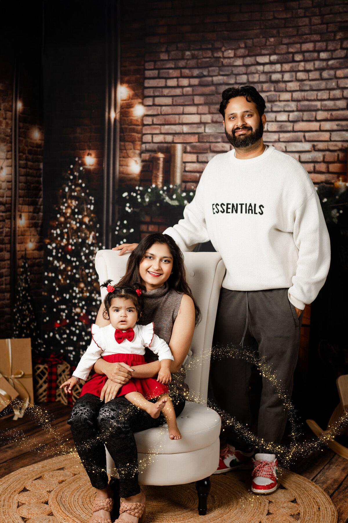 Best NWA holiday photographer, holiday portraits near me, Northwest Arkansas holiday photography, NW Arkansas holiday photos, NWA santa photos
