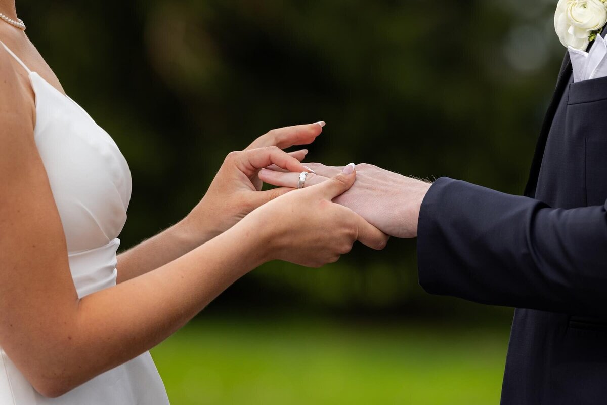 wedding-photographer-massachusetts-40