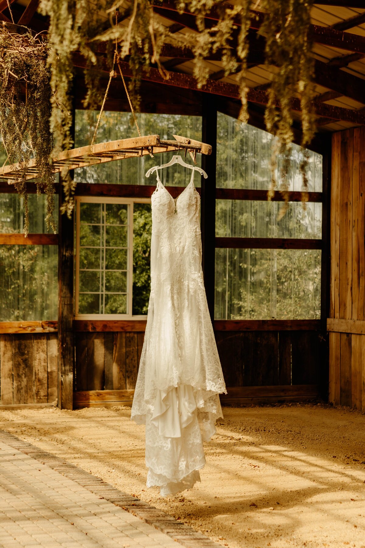 countryside-eastern-iowa-wedding-3