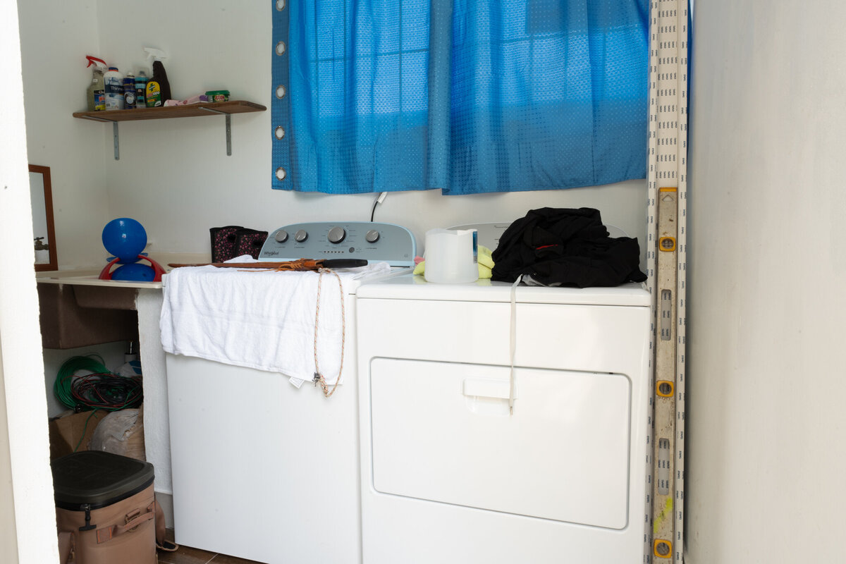 Laundry (1)