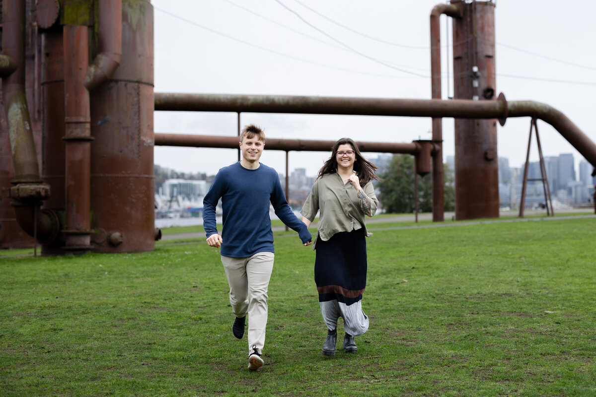 Surprise Seattle wedding Proposal, engagement photography Gas Works Park- 10
