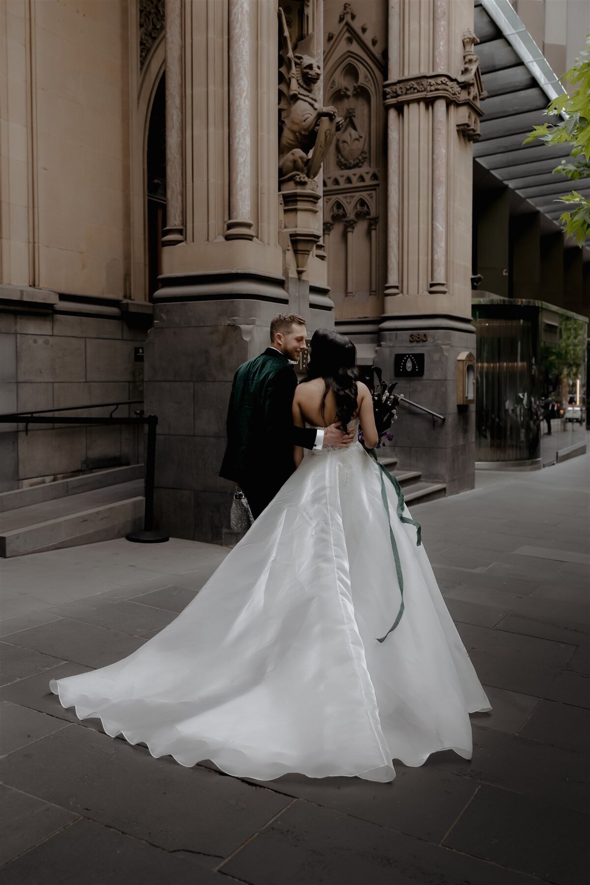 Maegan-Brown-Moments_231106_Wedding_Erina-Luke_George-Ballroom_Metropolis_4178-Edit-2
