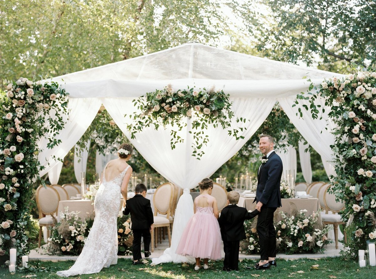 elizabethladuca-nicole-greg-wedding-101020-310