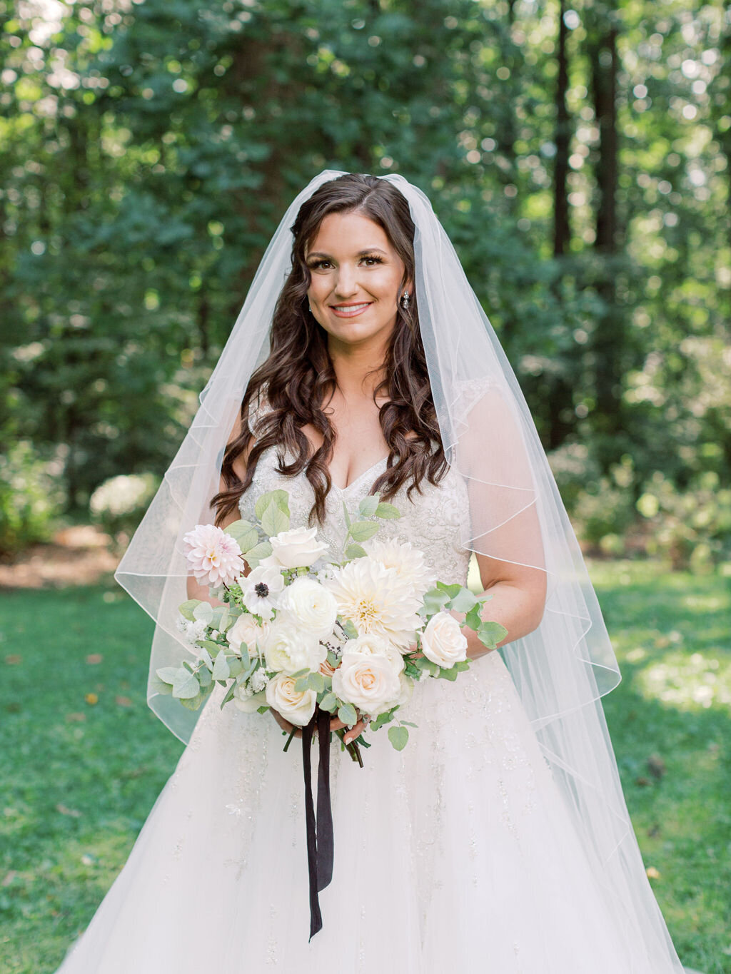 Kate Campbell Floral Fall Wedding Liriodendron Mansion by Molly Litchen10