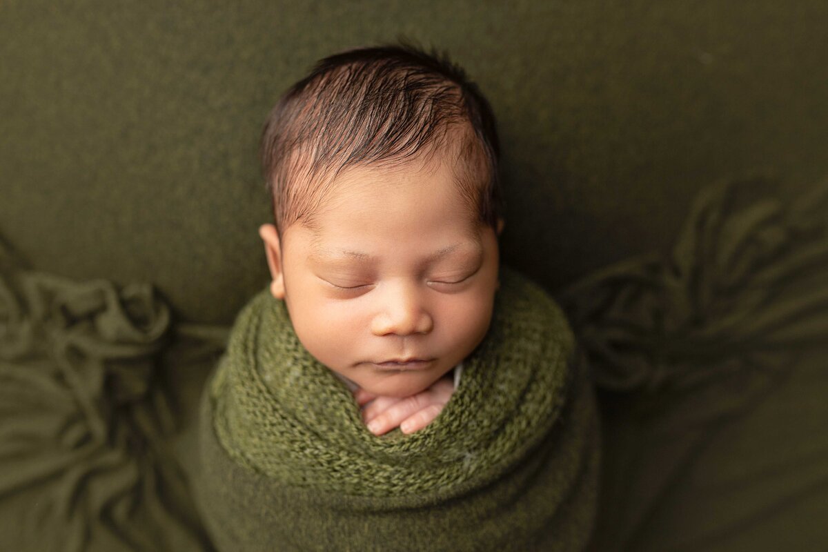 newborn_Sayre-Briele-Photography-LLC_Hayli-1