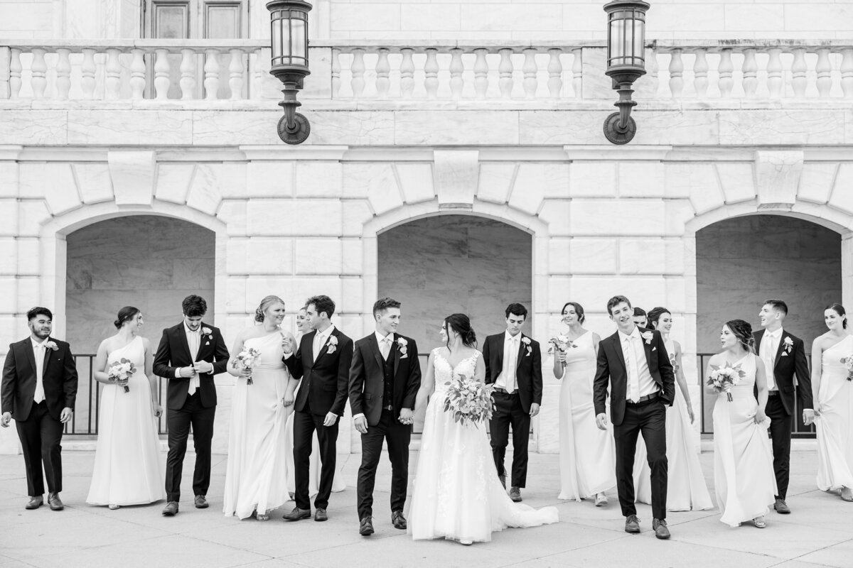 detroit-downtown-wedding-michigan-bride-groom-sweetest-heart-of-mary-church19