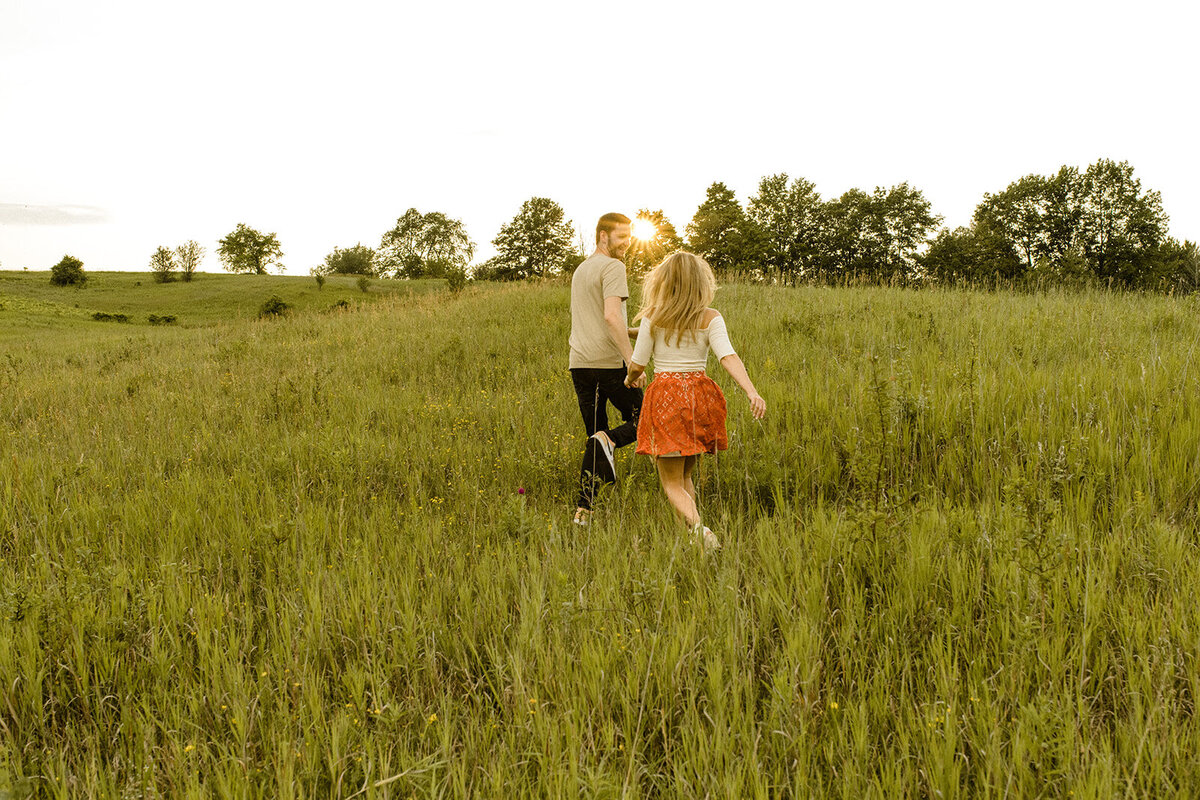 country-cut-flowers-summer-engagement-session-fun-romantic-indie-movie-wanderlust-343