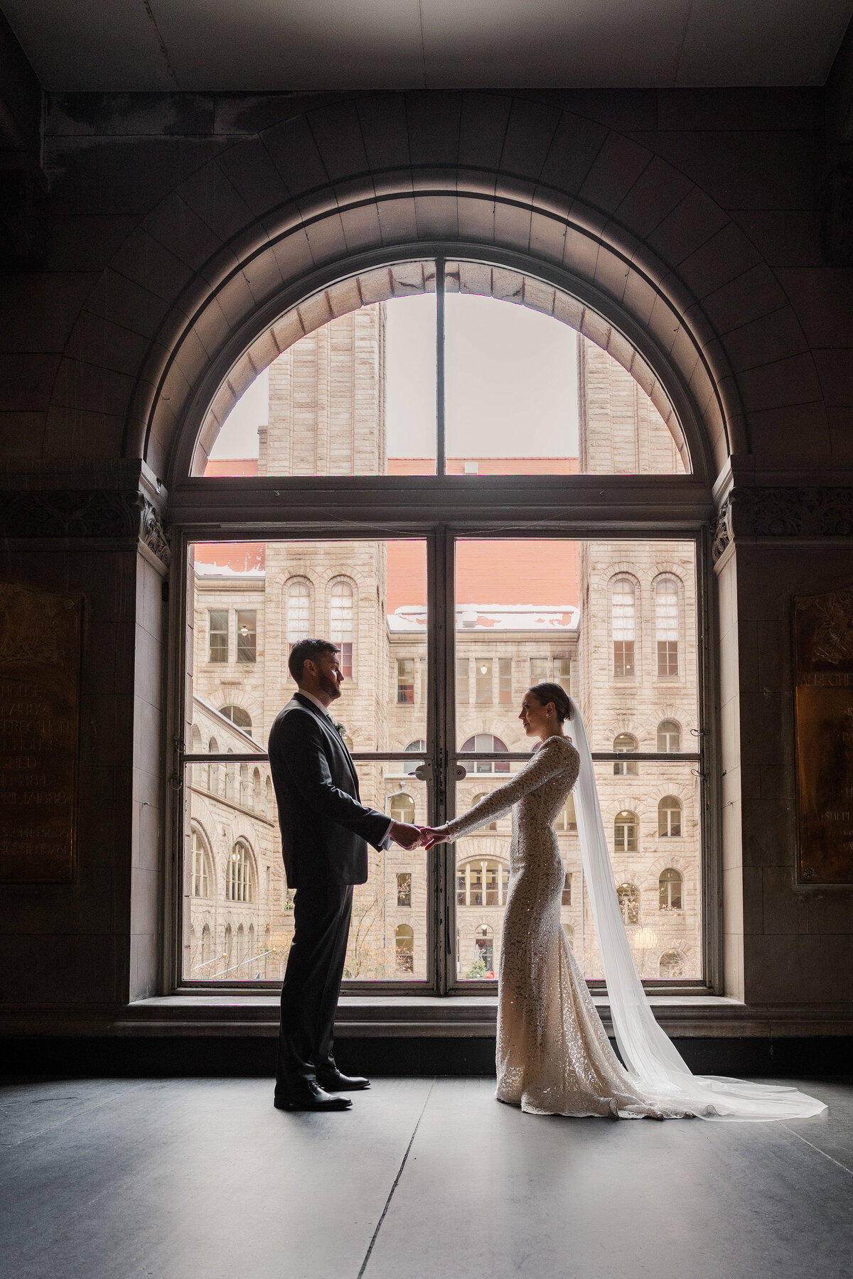 allegheny county courthouse wedding photo in window