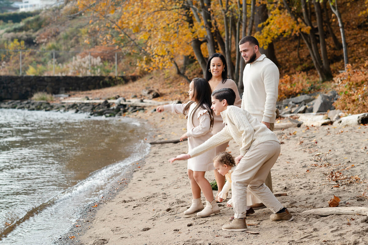 nyack-state-beach-park-new-york-family-photographer-jamie-shields-022