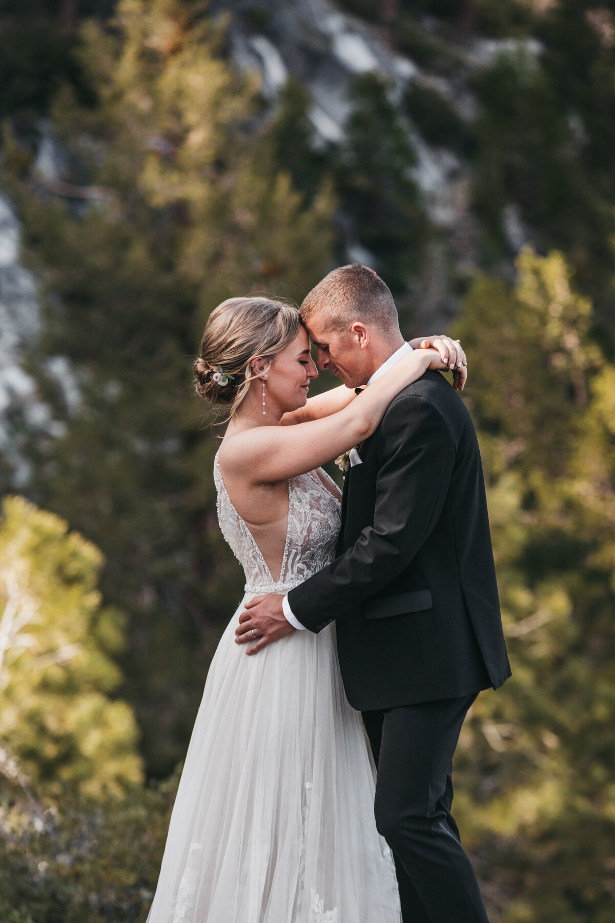 lake-tahoe-elopement-photographer