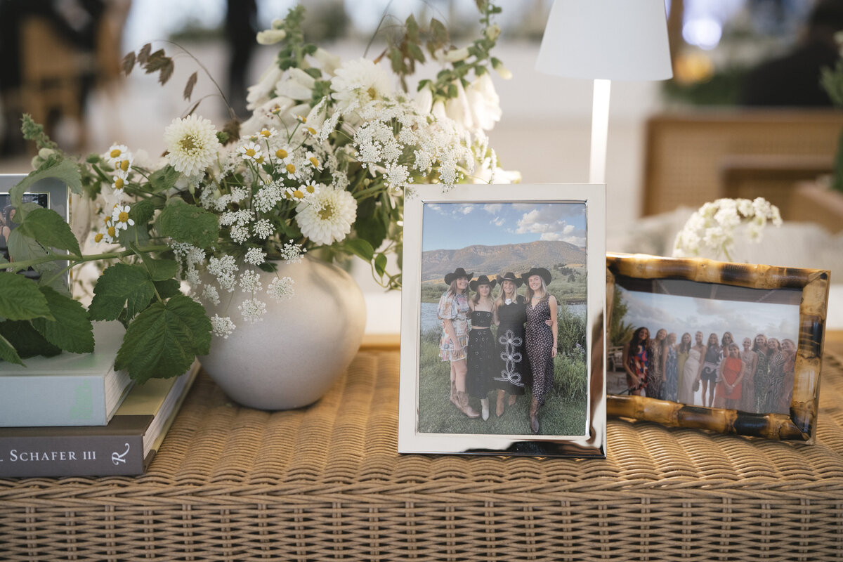 Marthas-vineyard-wedding-planner-kg-events-design-luxury-destination-weddings-private-events-corporate-events-edgartown-ma-event-designer-outdoor-tented-wedding-reception-island-wedding-vogue-wedding-pohogonot-155