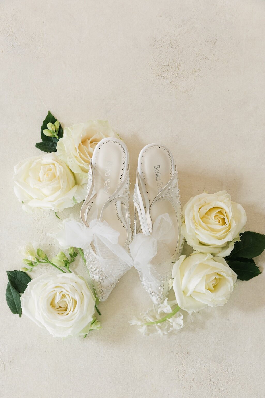 elegant-wedding-flat-lay
