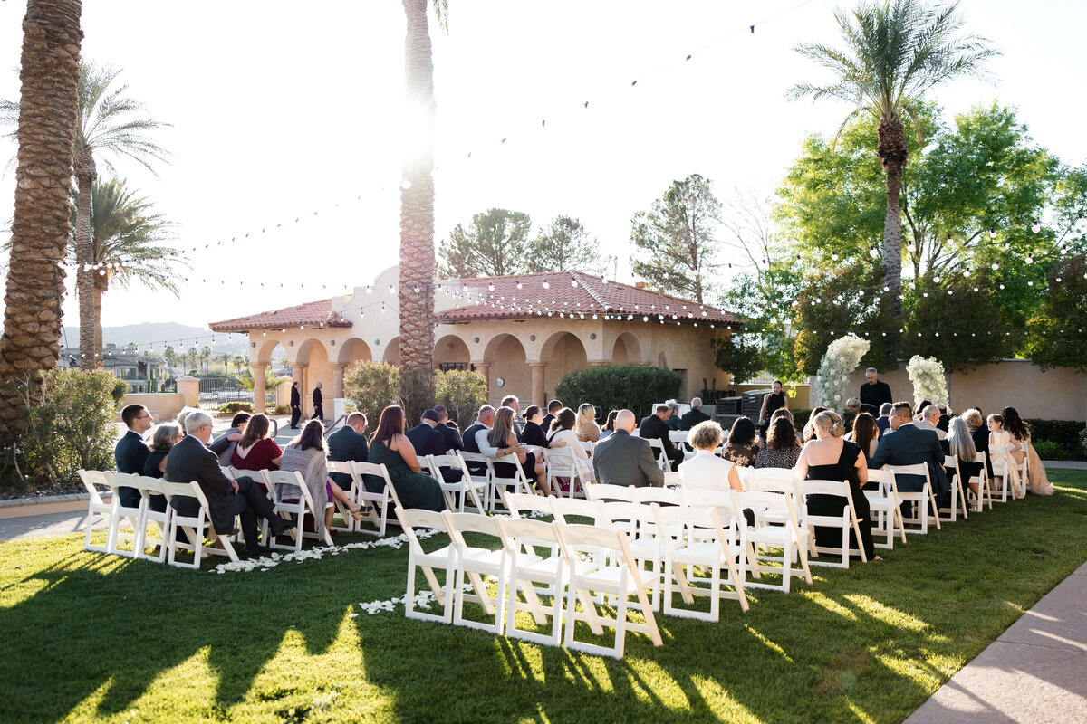 93_riskyexposure_marley-simon_las-vegas-elopement-photography