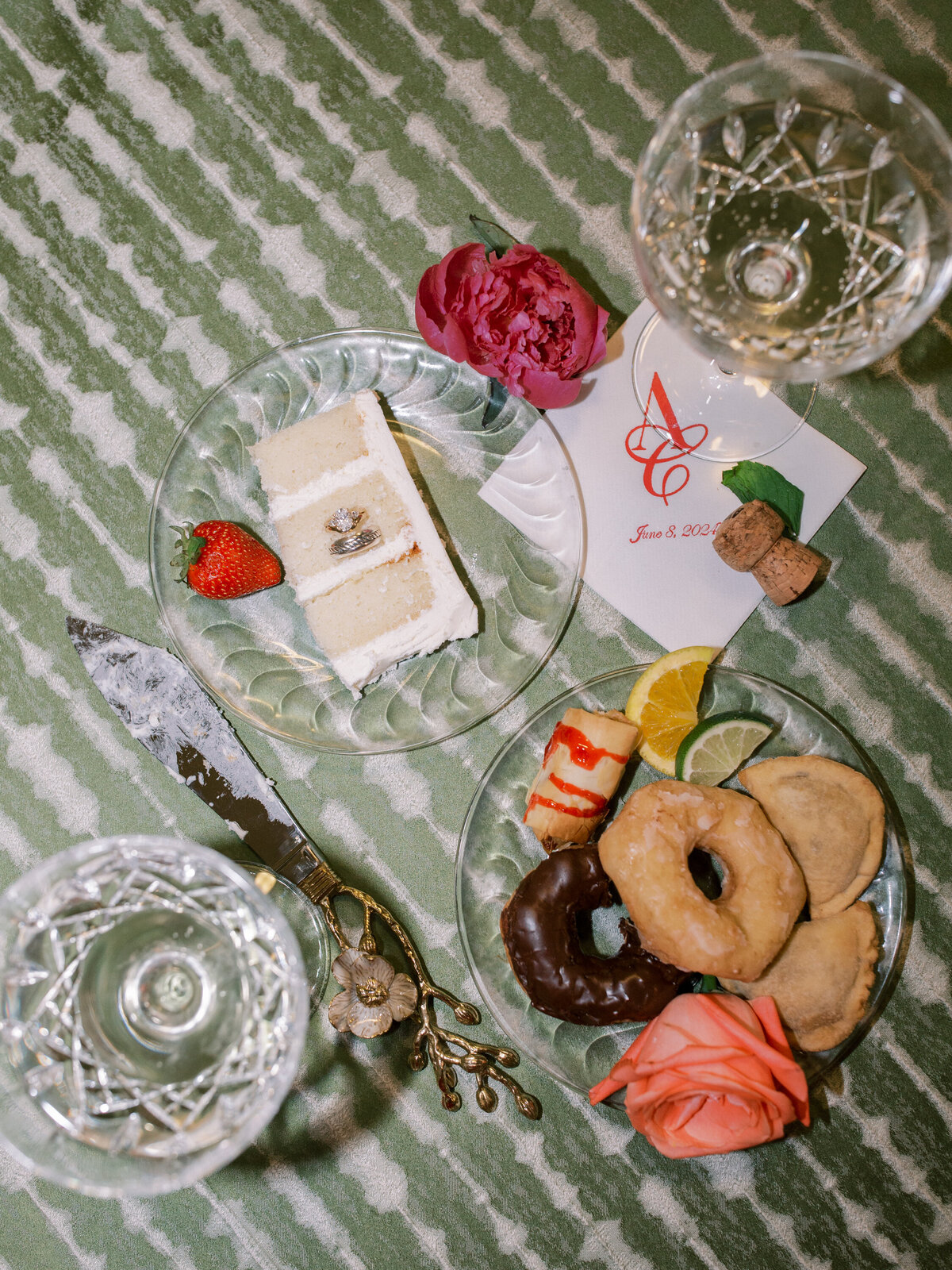 Hannah Lamb Events full service wedding planning and design company Louisiana based destination wedding and event planner9