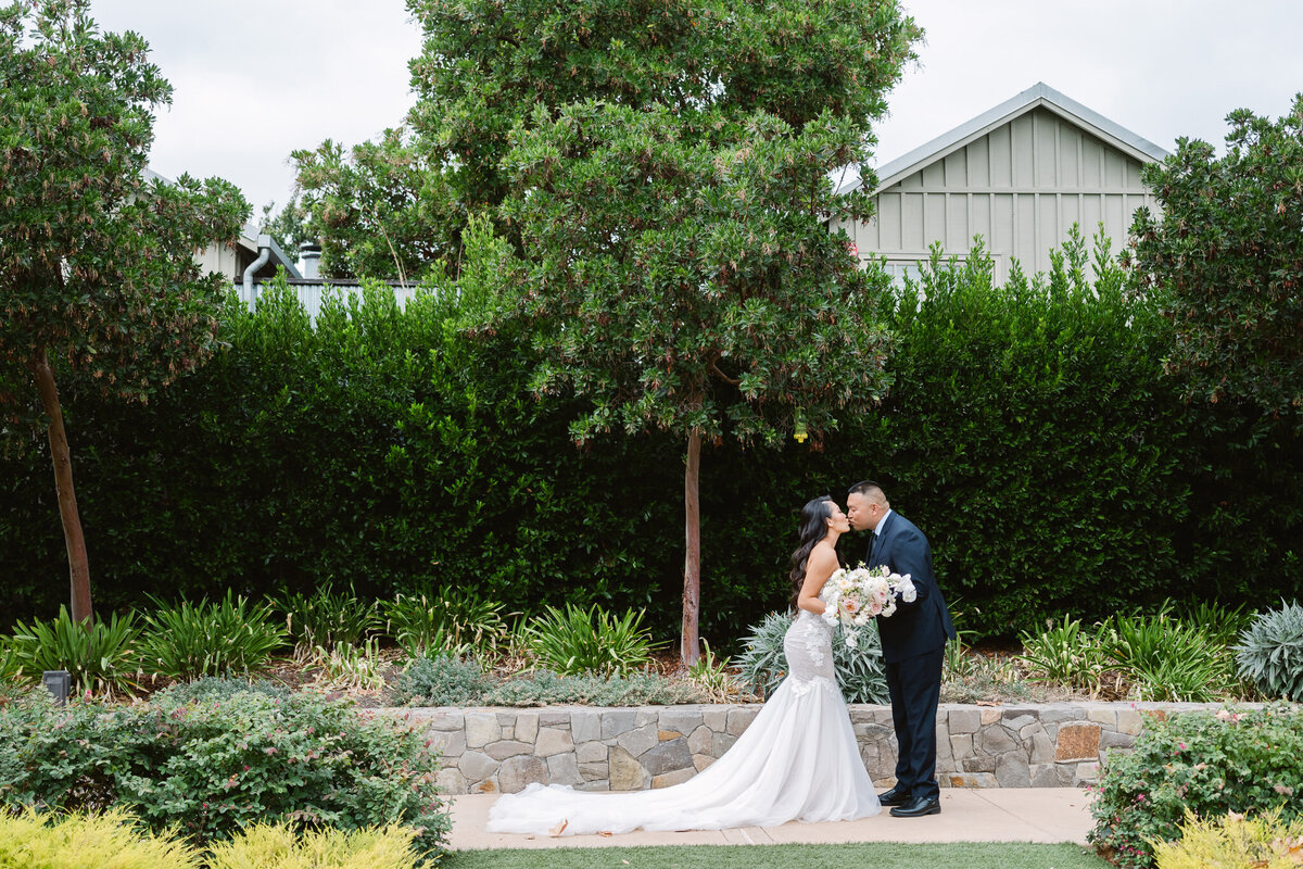 san francisco bride and groom portraits