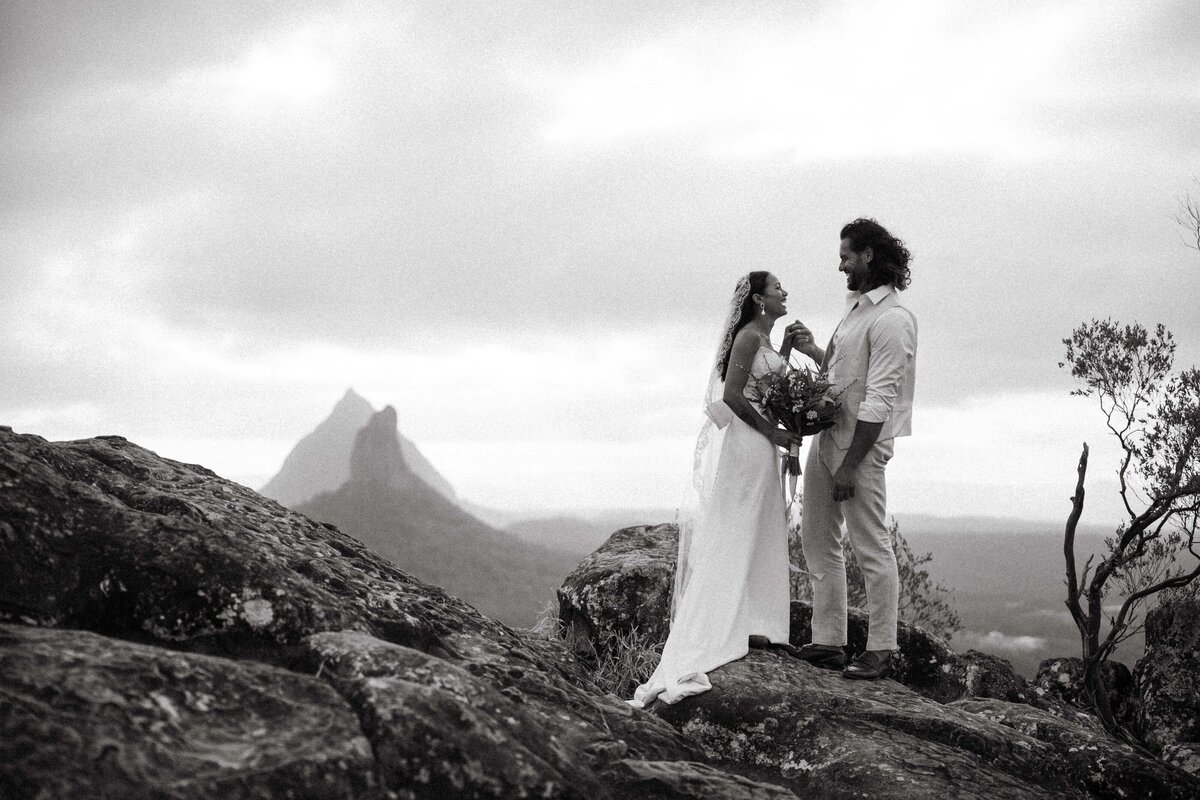 Mt Ngungun Elopement - Ceremony (1 of 1)