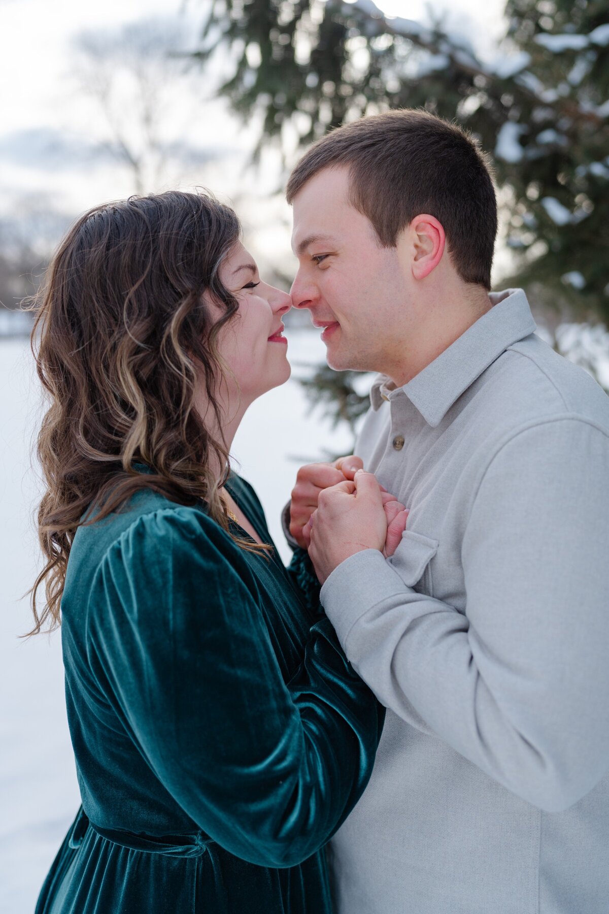 Winter-Engagement-Photos-Milwaukee-5