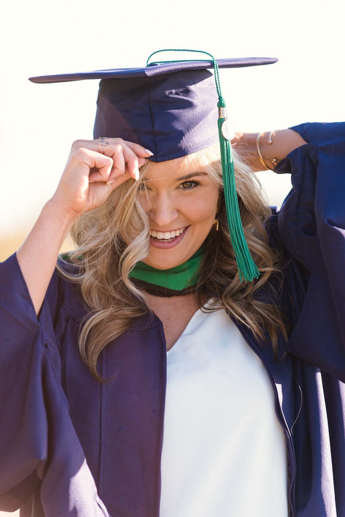 cap-and-gown-university-of-madison-graduation-photographer-studio-501