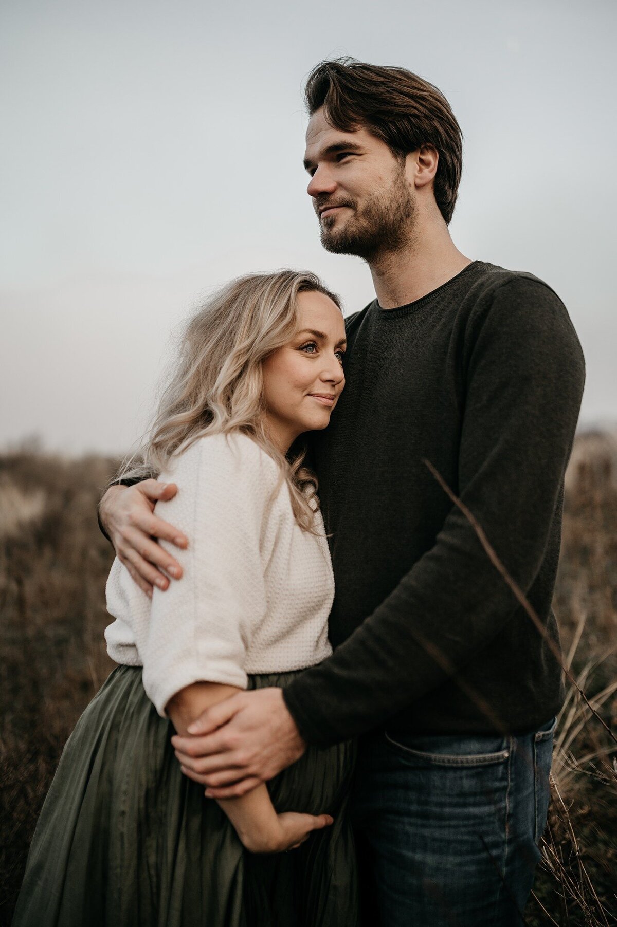 2-LouiseBoonstoppelFotografie_zwangerschapshoot_den_haag_duinen