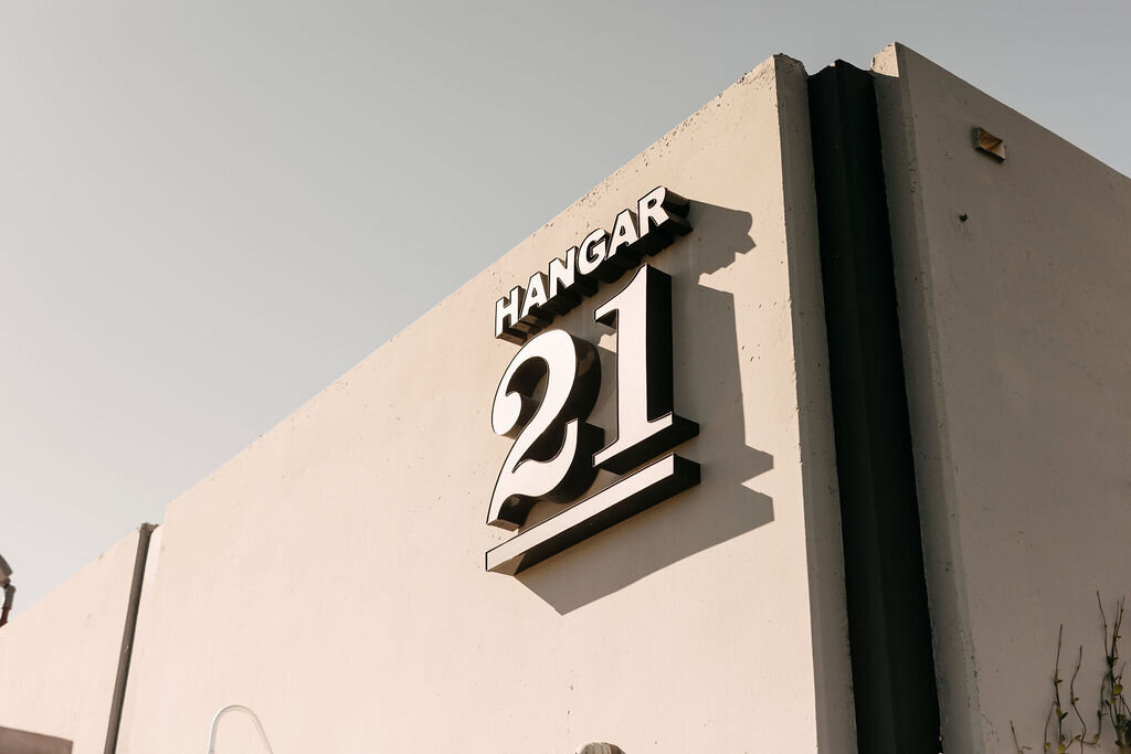 hangar-21-fullerton-wedding-planner4