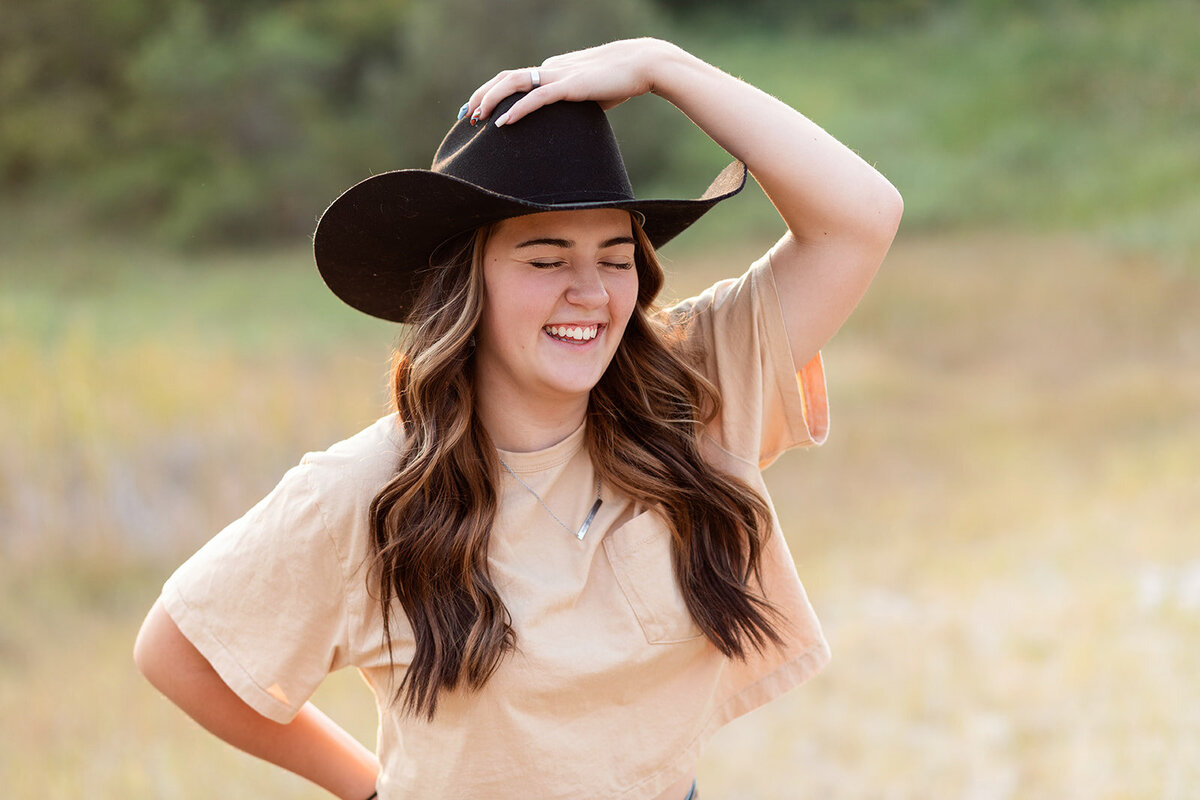 High-School-Senior-Girl-Session-Williston-North-Dakota-Kellie-Rochelle-Photography9