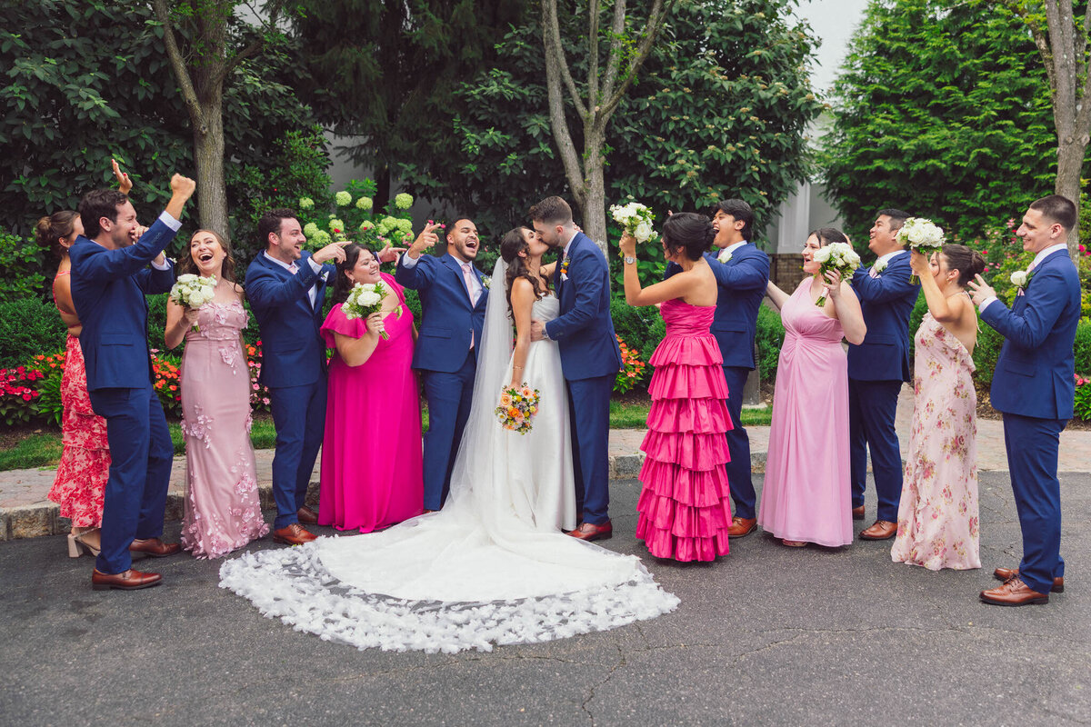 250802-Lauren&Nicholas-BrooklakeCountryClub-Wedding-FlorhamPark-NJ-Previews-Web-107