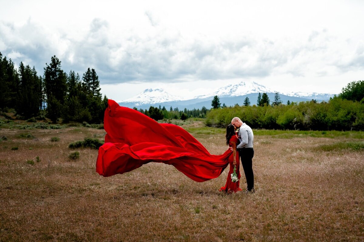 Central-Oregon-engagement