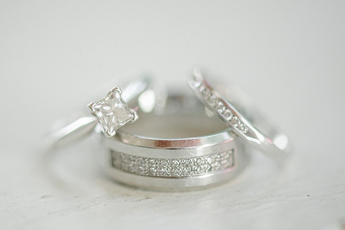 TofteCoveBluefinBaySummerWeddingLakesideLakeSuperiorNavyBeige_0060