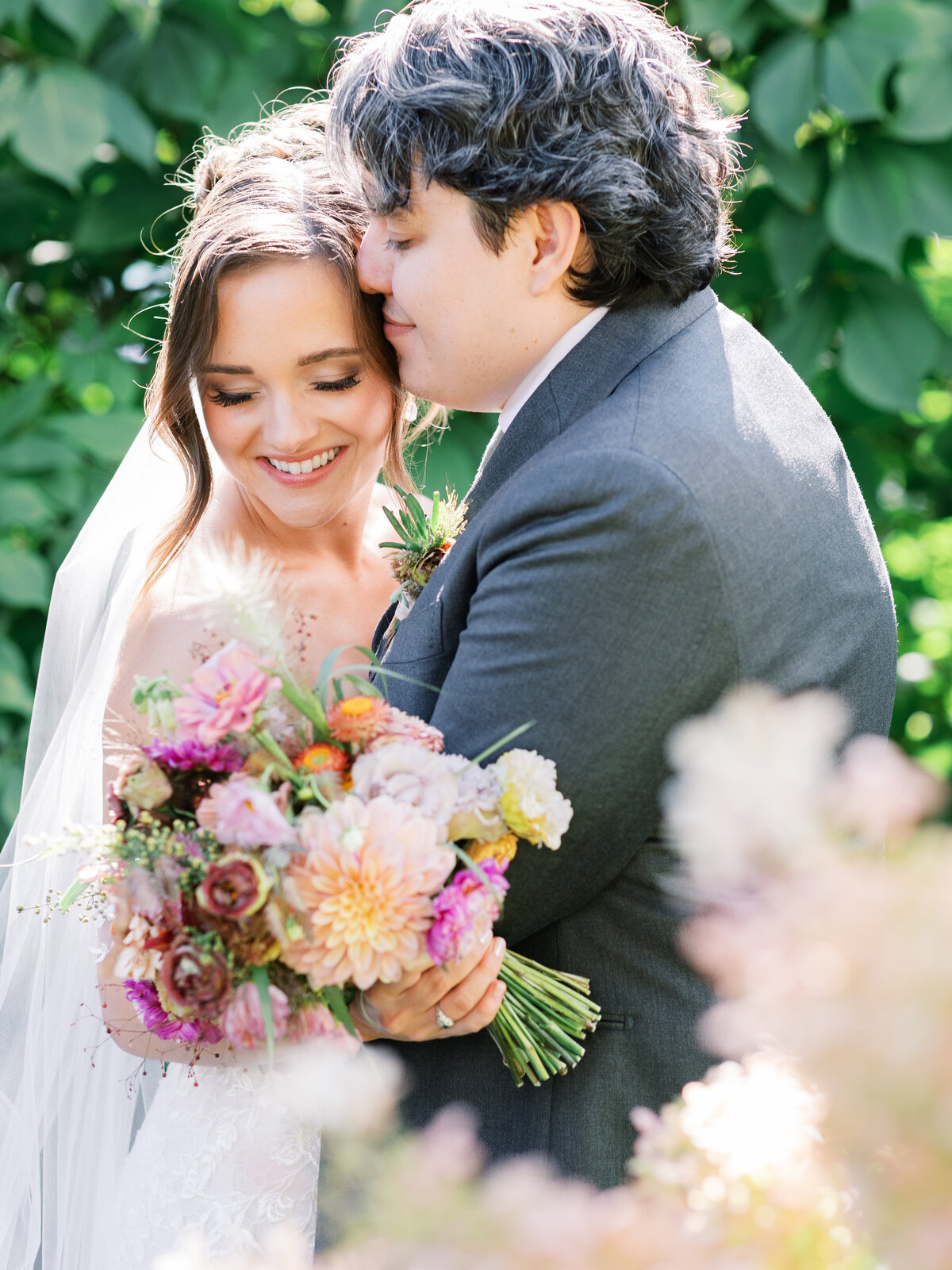 pittsburgh-wedding-photographer-phipps-botanic-gardens-conservatory-wedding-outdoor-lgbtq-luxury-photography-light-and-airy51