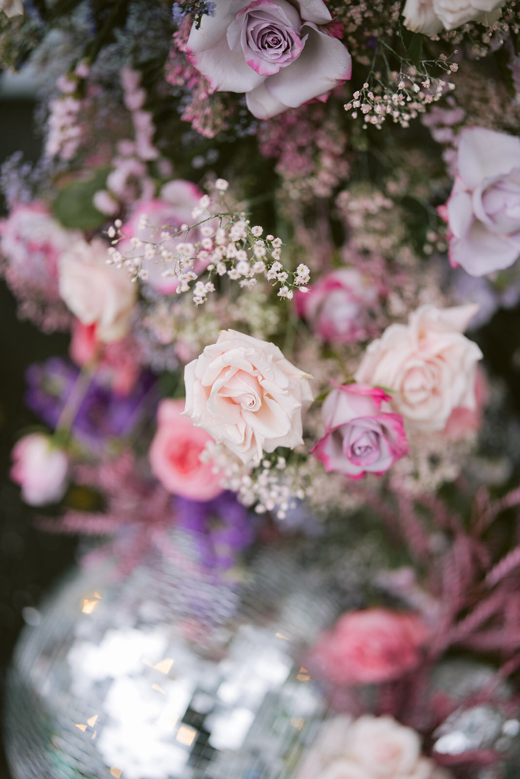 pink-and-purple-flowers-pastel-florals-rose-babys-breath-disco-enza-events