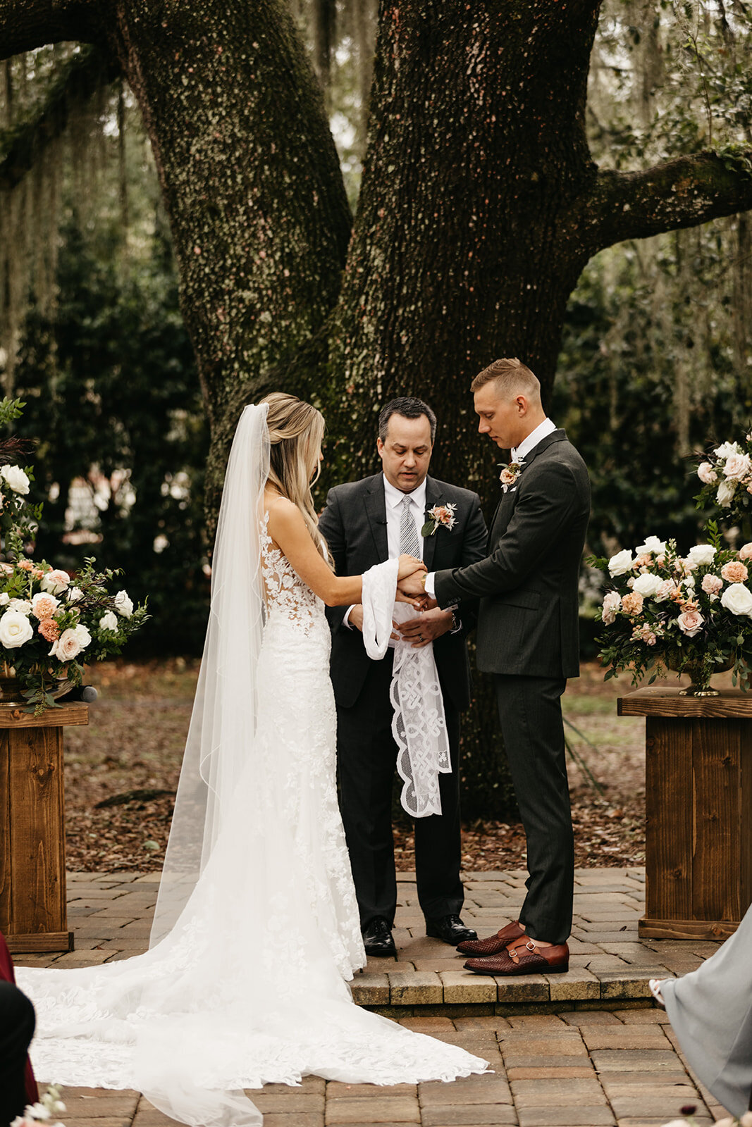 Meghan_Caeleb_Wedding_Wearethebowsers-478