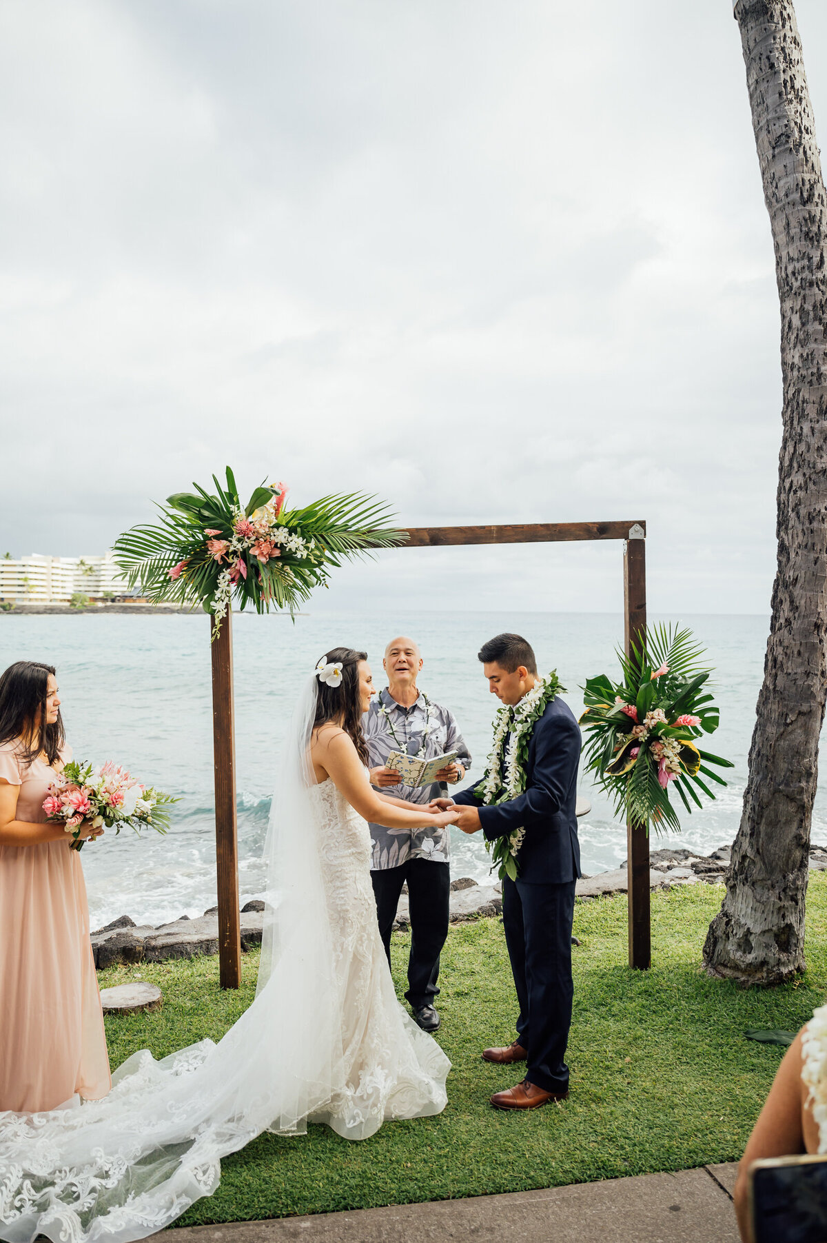 Papa-Kona-Hawaii-Wedding-Photographer_056