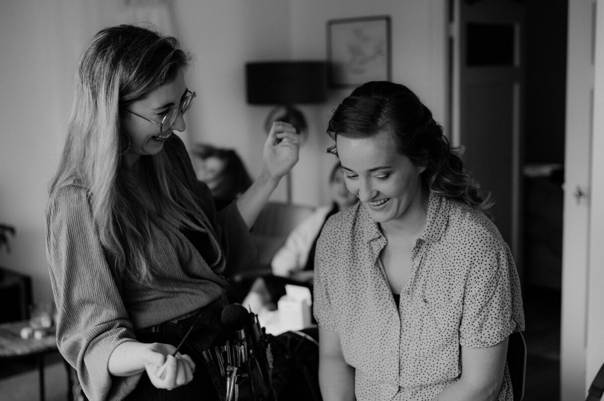 Pure Liefde Fotografie - Wilco & Marriët - Getting ready Marriët-22