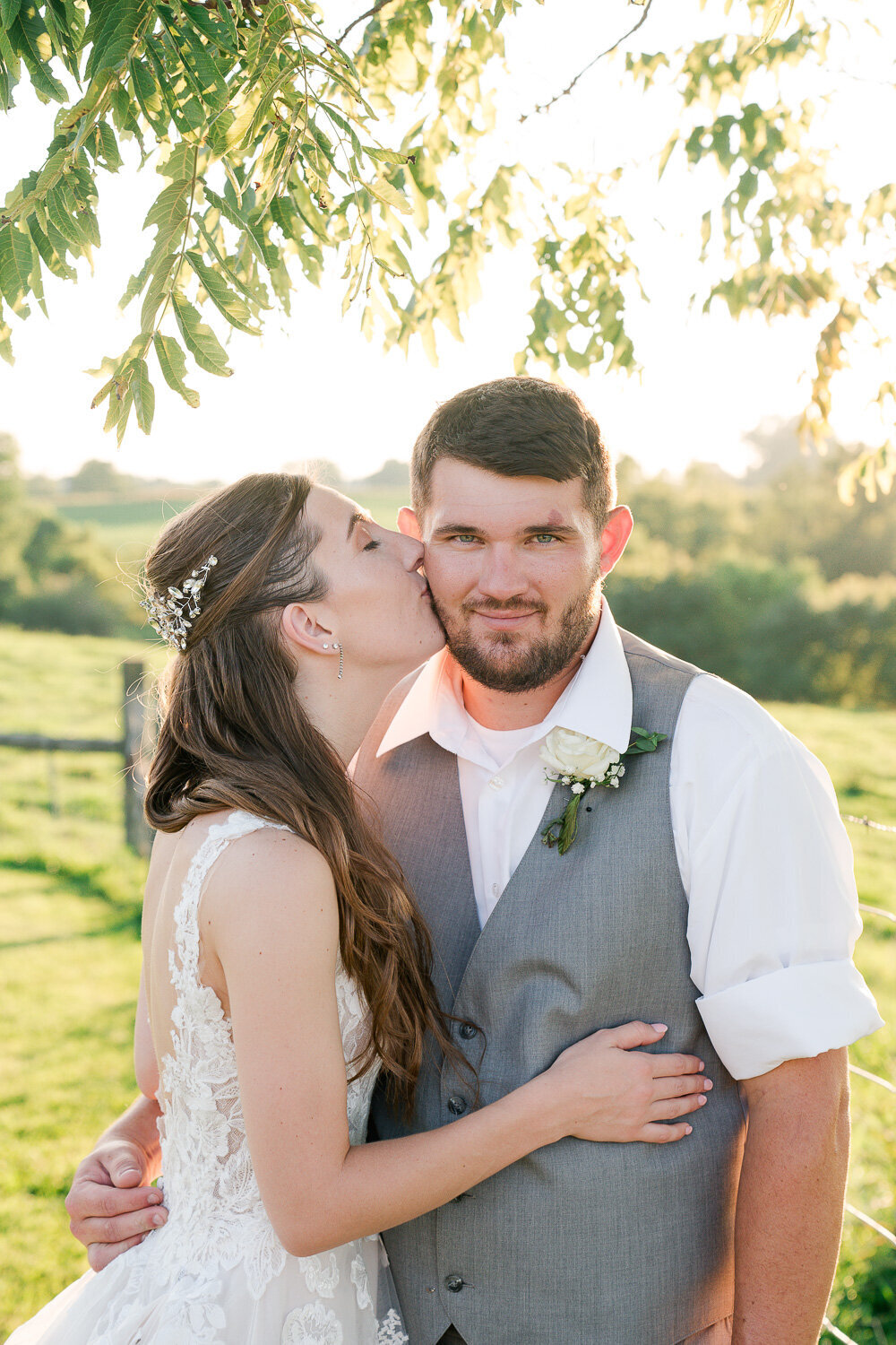 golden-hour-wedding-couple-kentucky-1