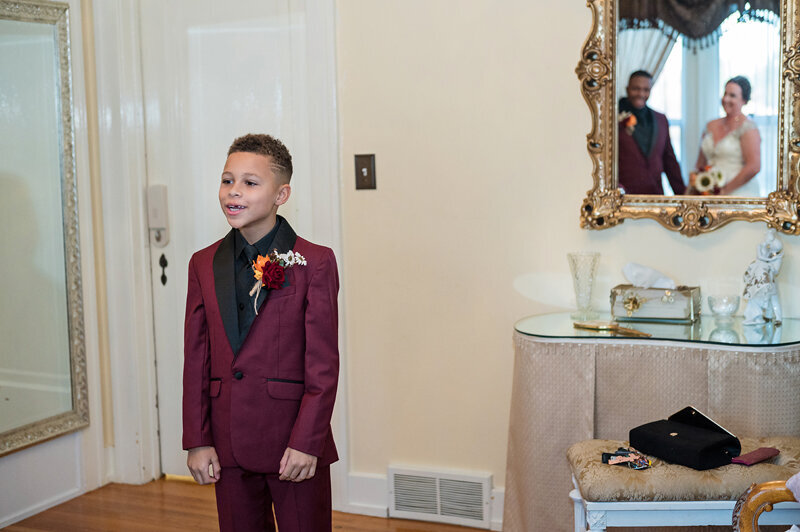 Detroit Wedding Photographer Victoria Wedding Chapel-045