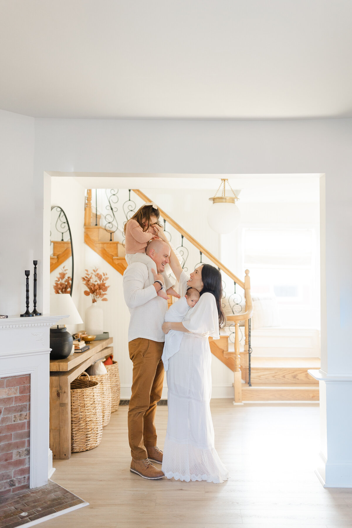 In-home newborn portrait session with siblings in Philadelphia - 23
