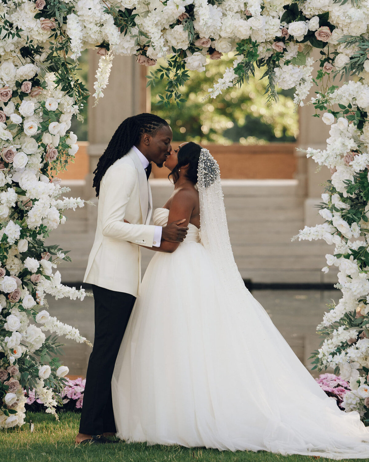 armour-house-chicago-editorial-luxury-wedding-film-291