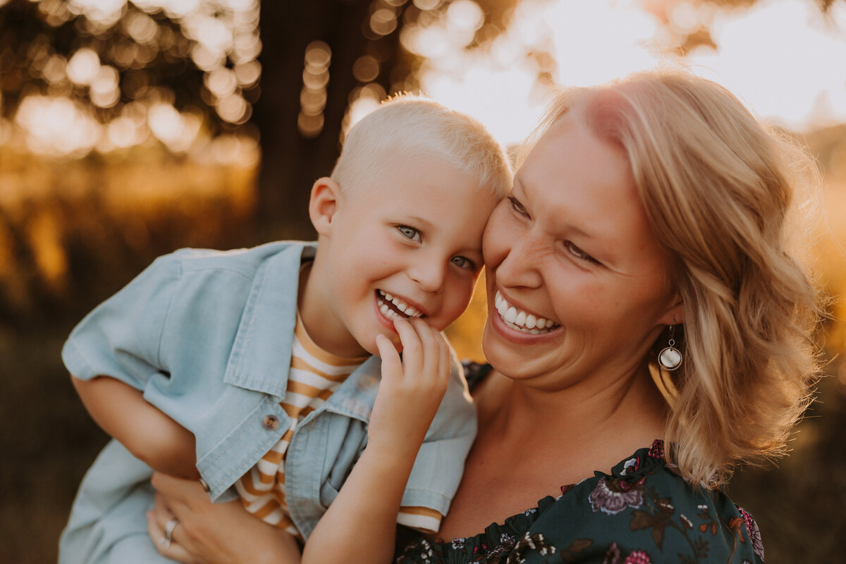 Waukesha-Field-Lifestyle-Family-7 copy