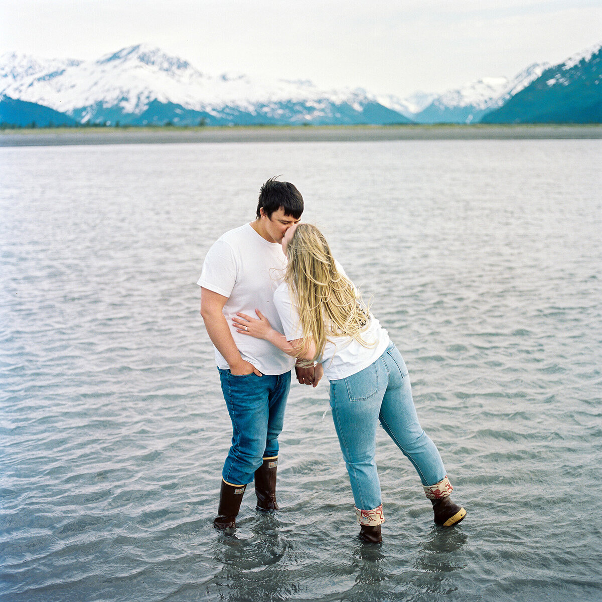 Turnagain-Arm-Alaska-Engagement-Photography-1327
