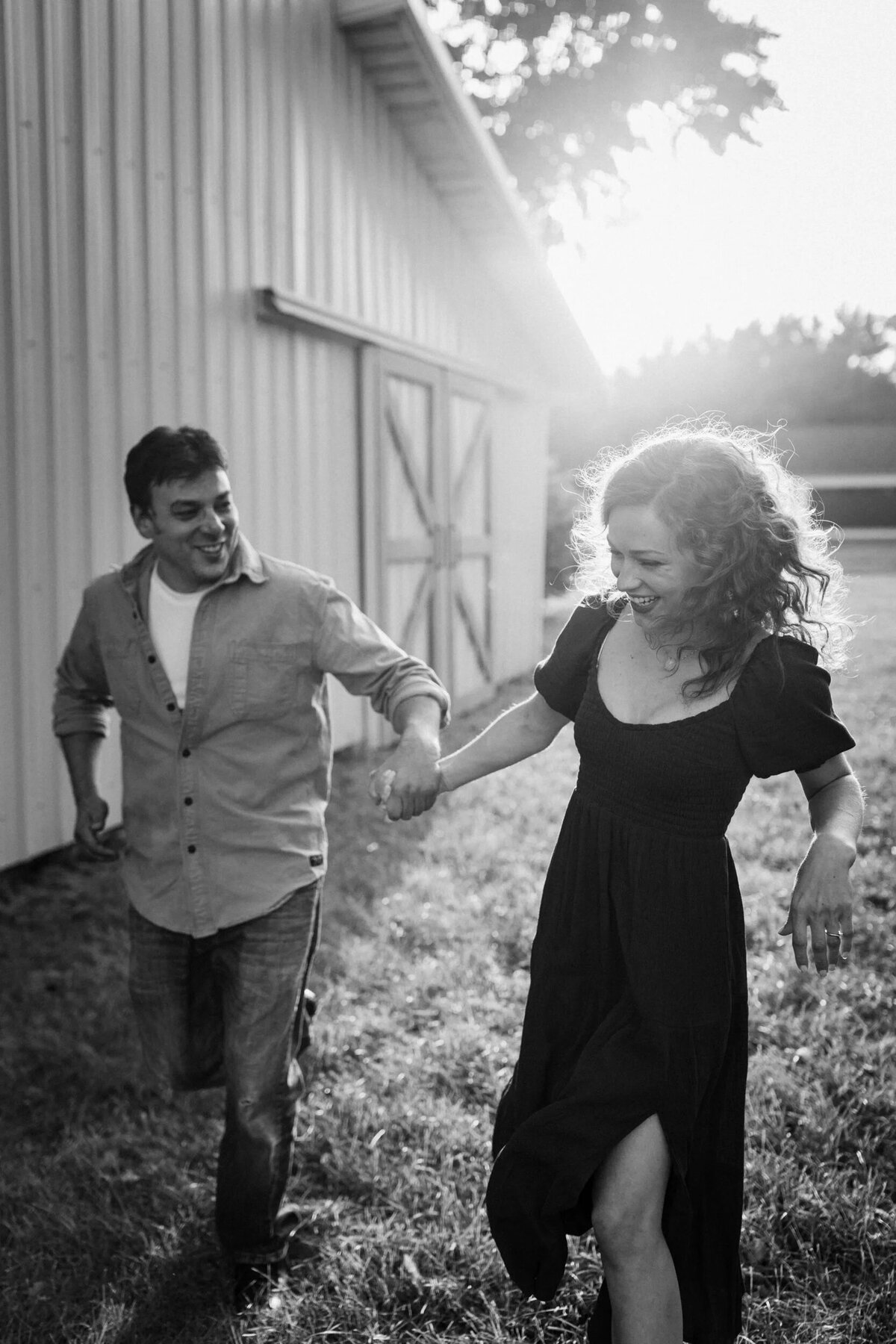 farm+house+engagement+photography+session+photographer+michgian+south+bend+indiana+mishawaka