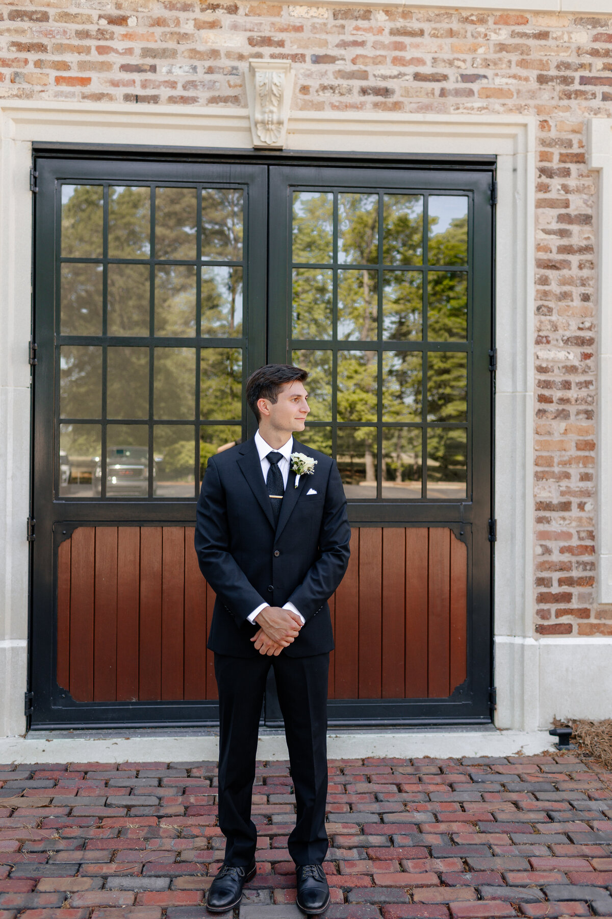 Classy-Editorial-Wedding-Oxbow-Estate-Clayton-North-Carolina-LB1-90