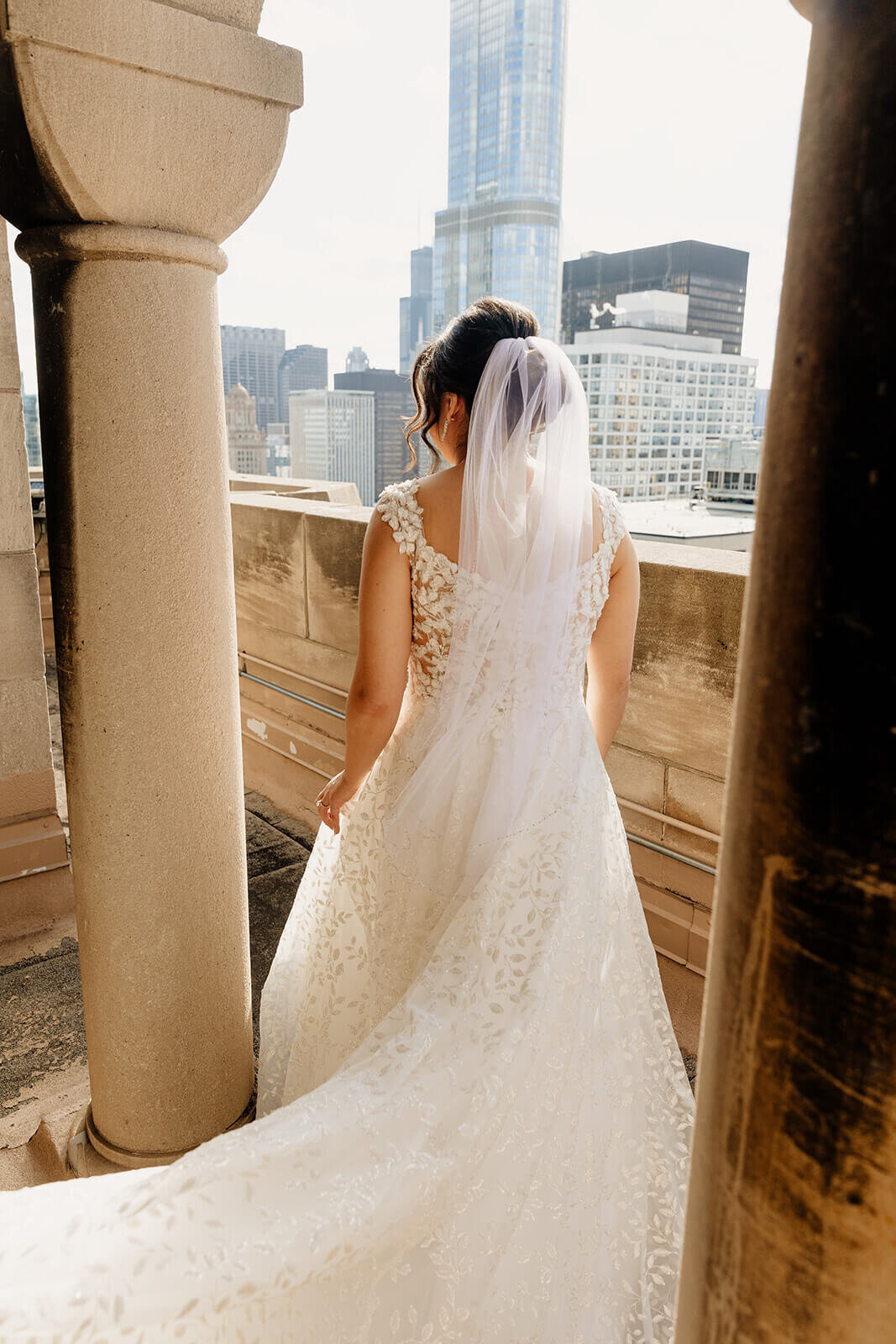 intercontinental-hotel-chicago-wedding-downtown-loft-014