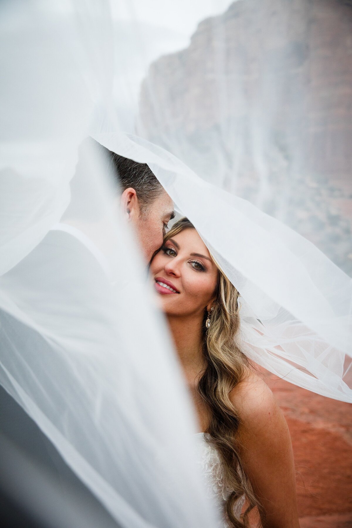 Bell_Rock_Heart_of_Sedona_Arizona_Danielle_Holman_Wedding_Photography_0015