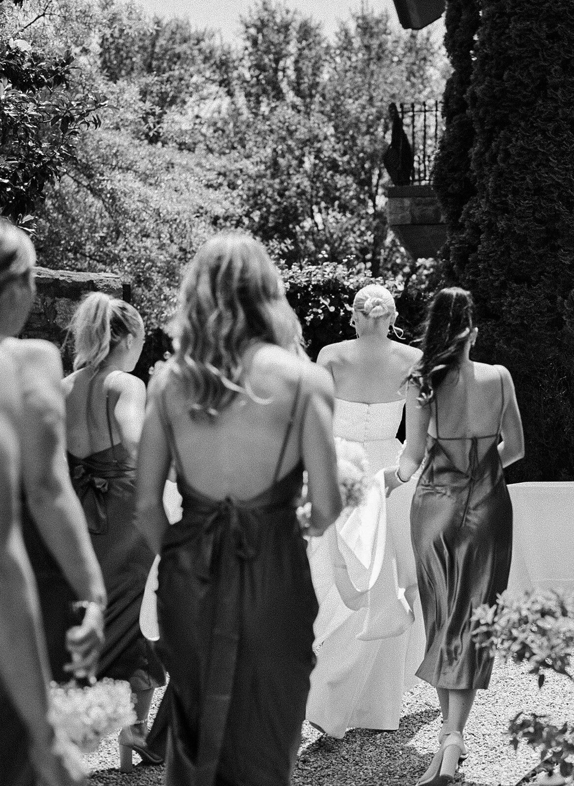 Morelock_Sanders_Wedding_BridalParty_TaraHodgesPhotography040