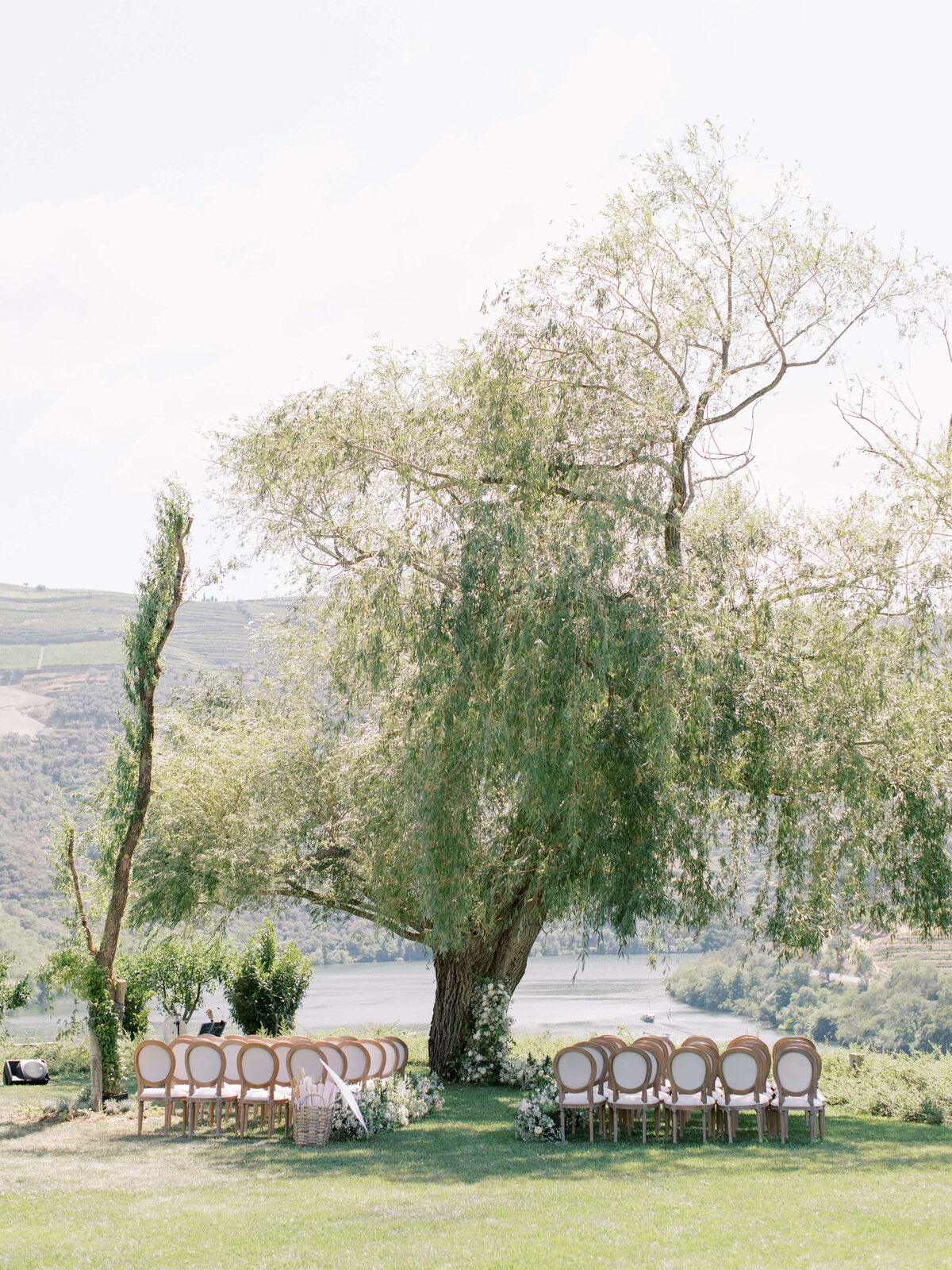 Diane Sotero Photography_Douro Valley_Portugal_Wedding_Quinta Ventozelo_161
