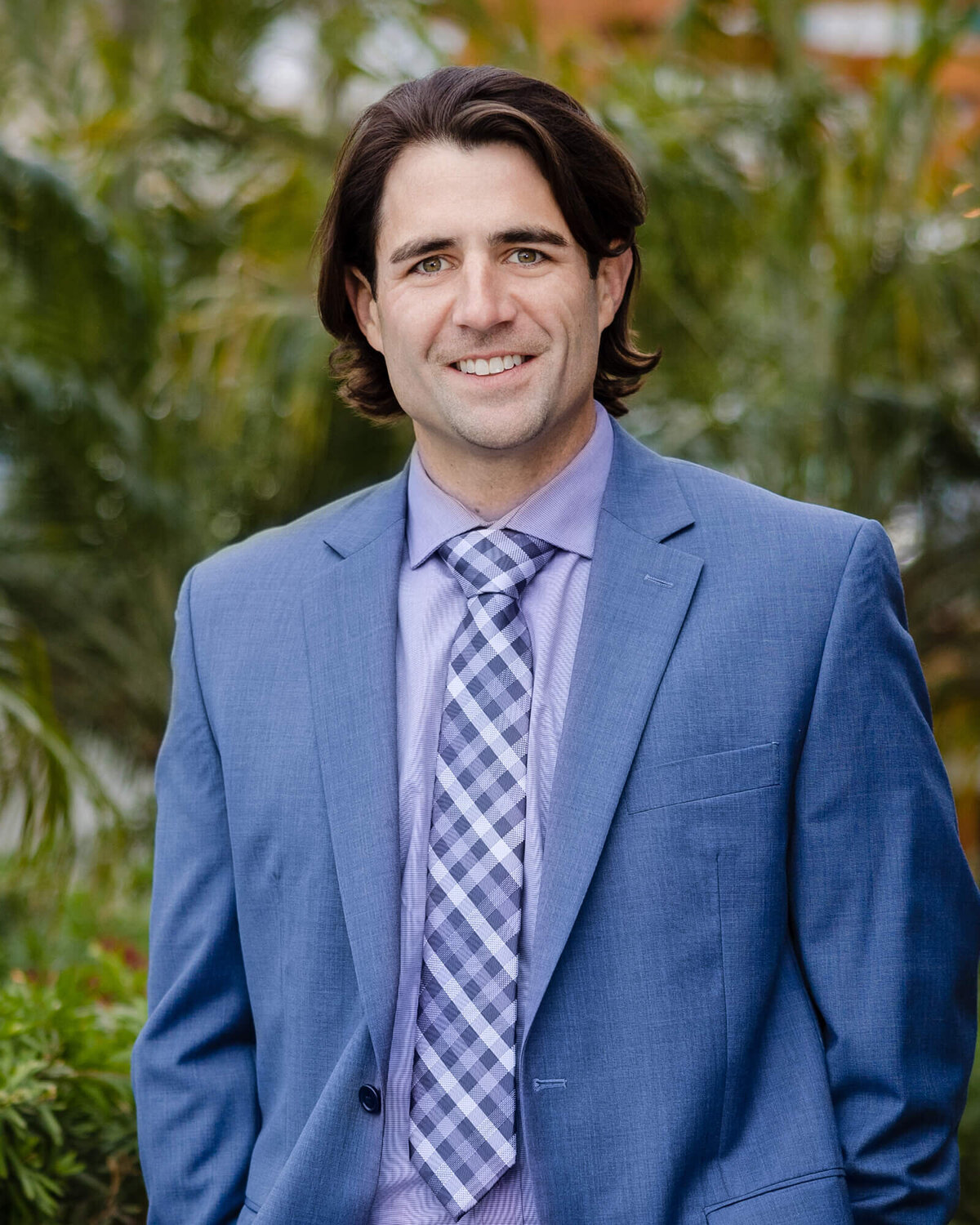 business-portrait-blue-suit-san-diego-outdoor-location