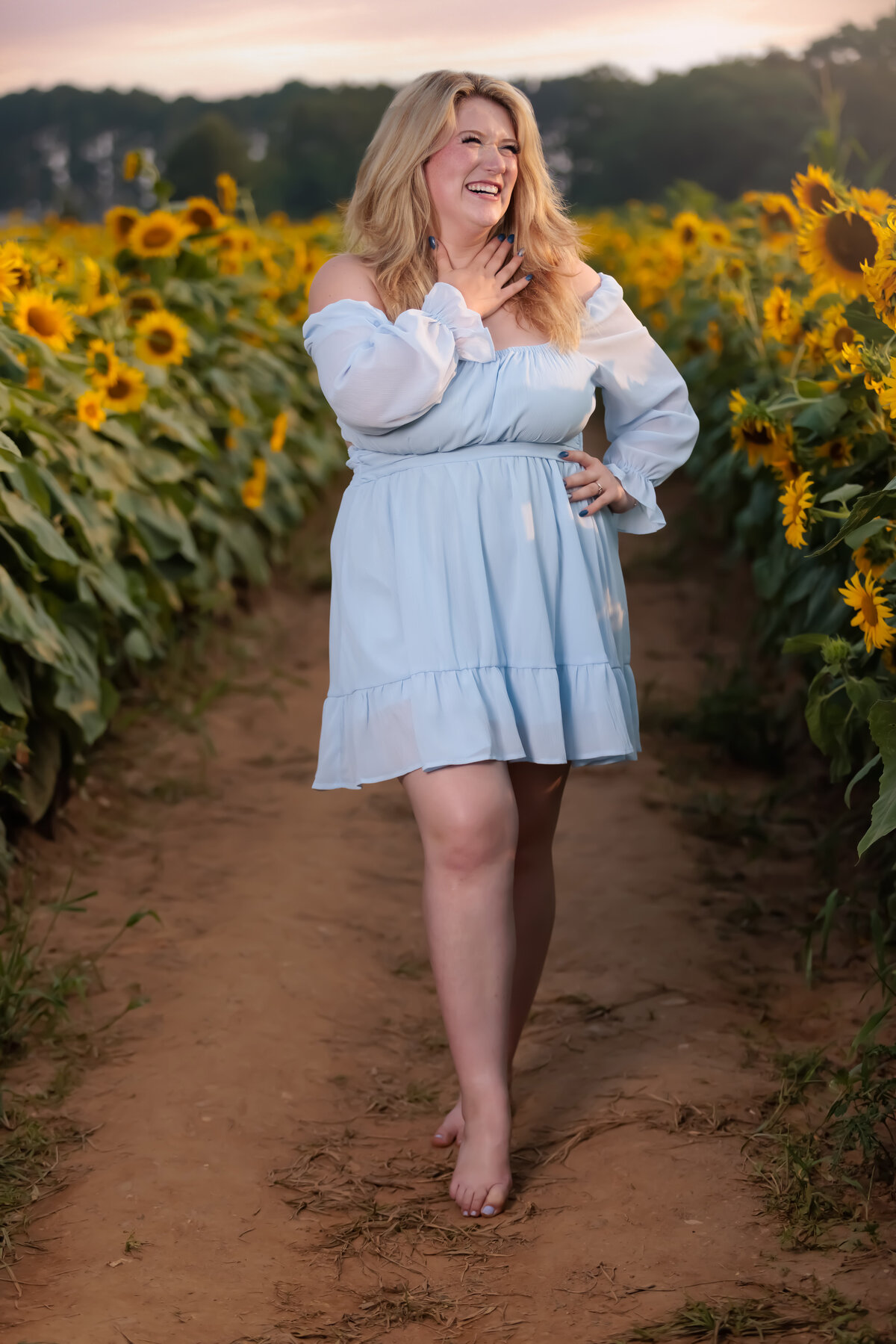 Sunflower field in Raleigh NC for Senior Portraits