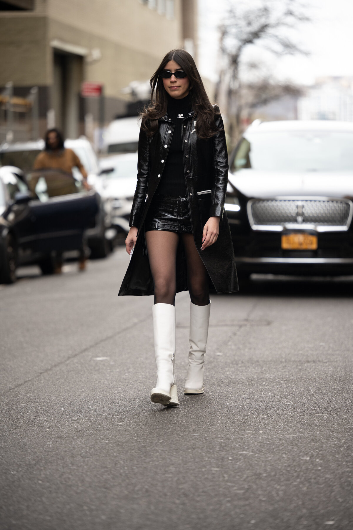 nyfw guest in black