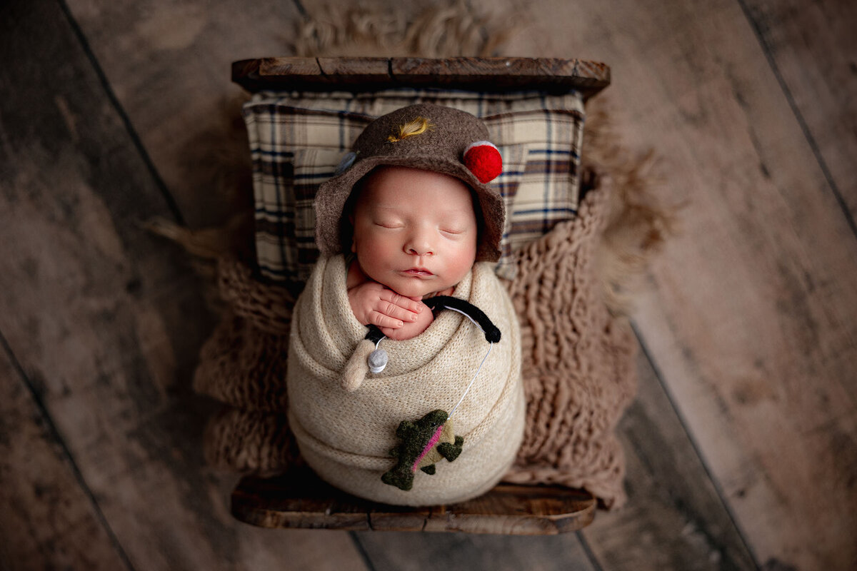 michigan newborn photographer, near charlevoix, near traverse city, best newborn photographer, best maternity photographer, near petoskey, near gaylord, near harbor springs, studio photographer28