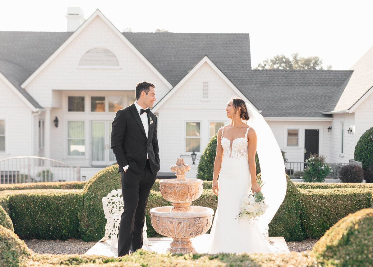 bride-and-groom-216